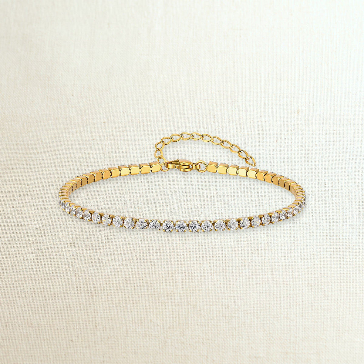 Cavigliera tennis con zirconi in acciaio, 3 mm / color oro